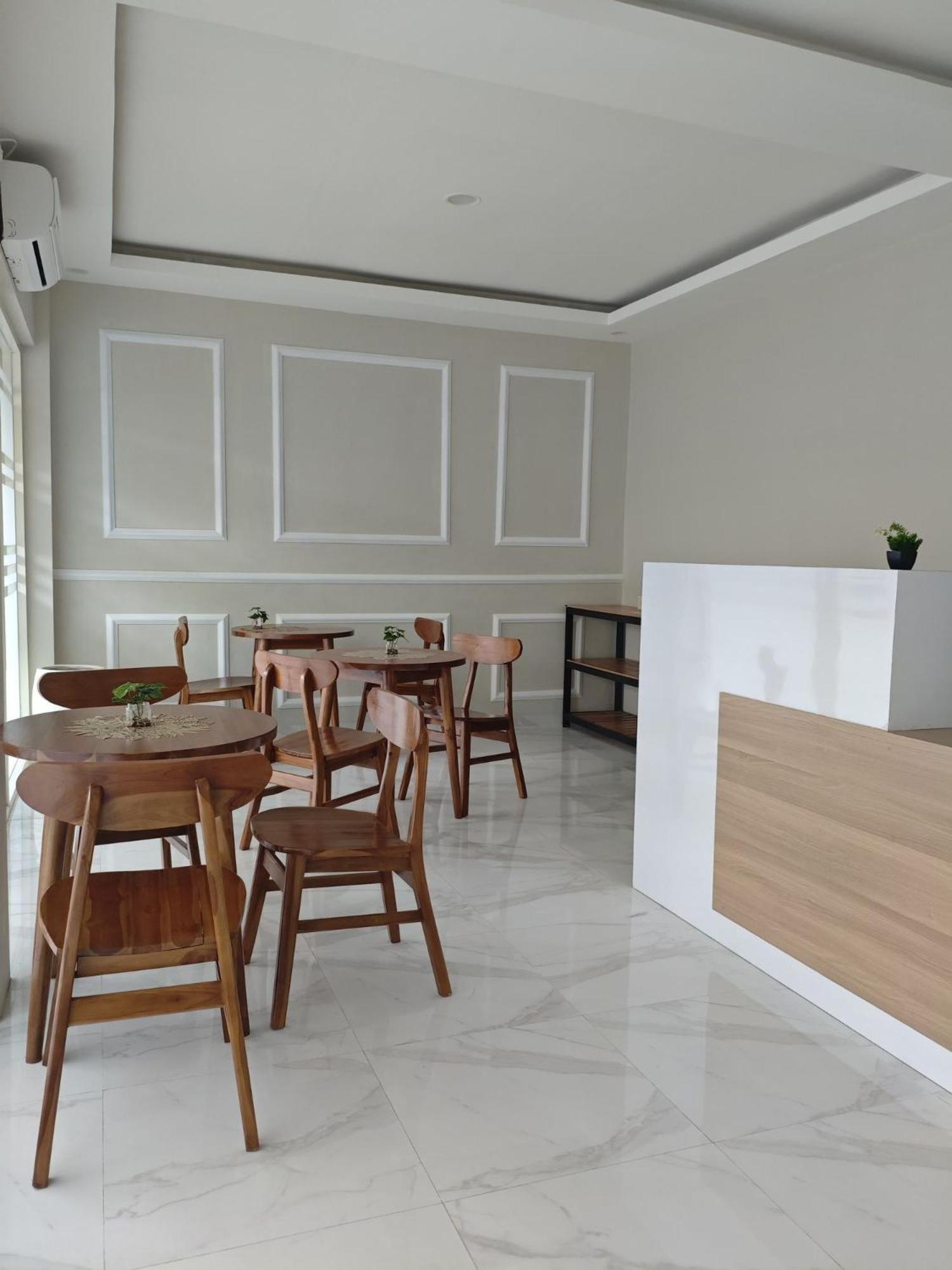 El Nipa Hotel ลาบวนบาโจ ภายนอก รูปภาพ