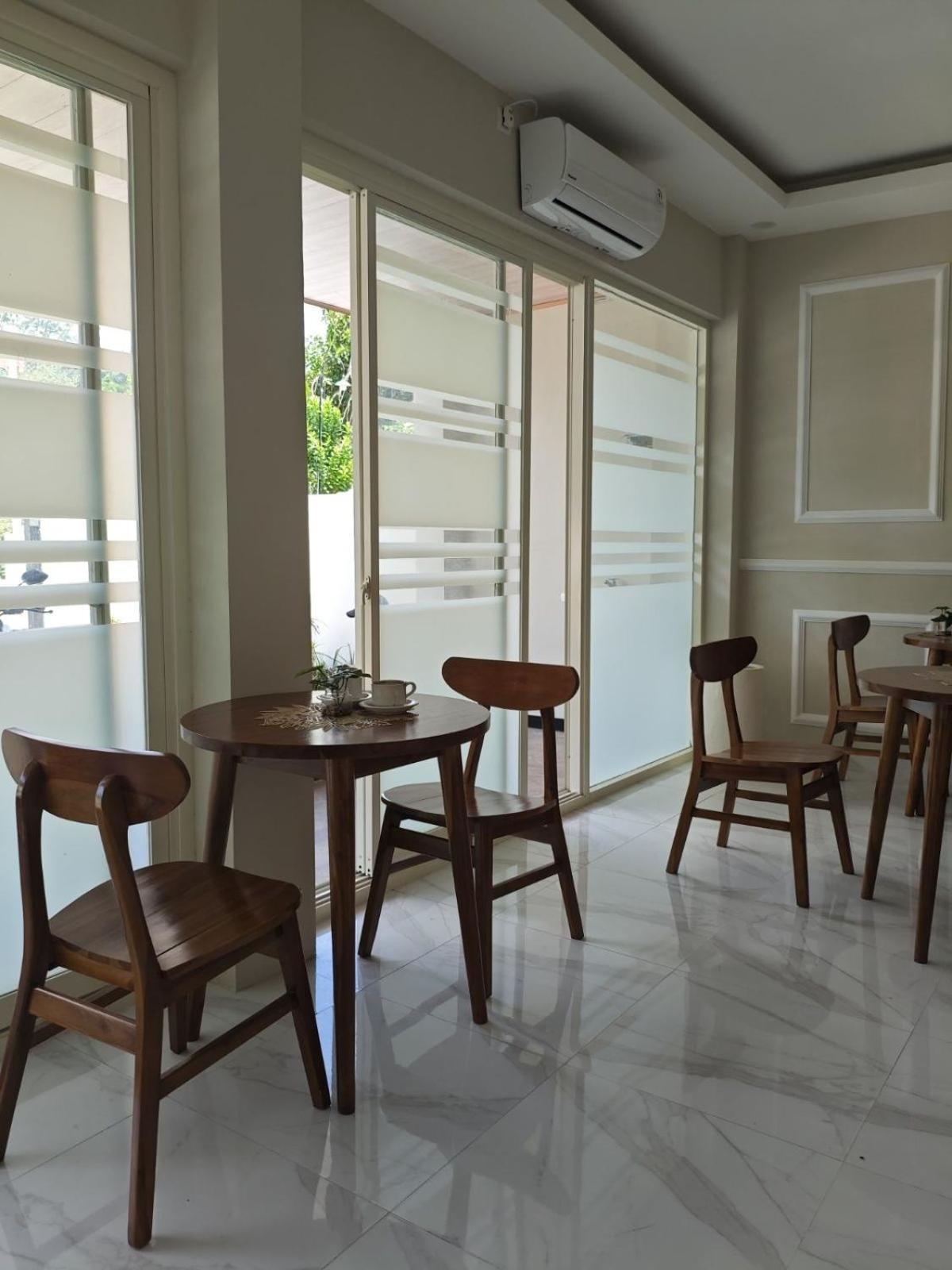 El Nipa Hotel ลาบวนบาโจ ภายนอก รูปภาพ